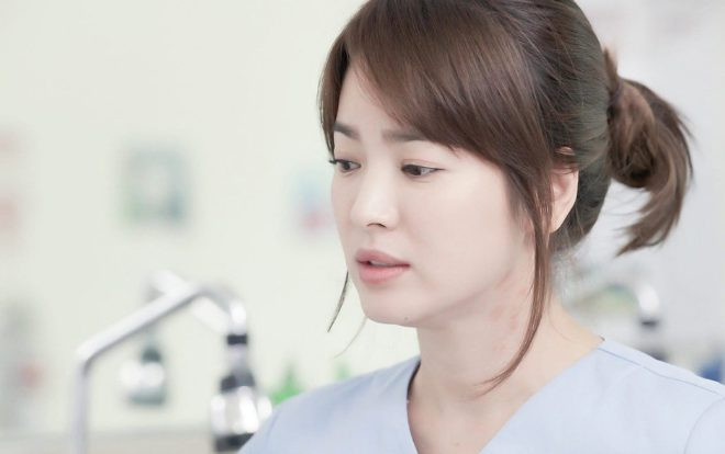 Gia đình Song Hye Kyo đã từng bị tống tiền và đe dọa tạt axit Ảnh 2