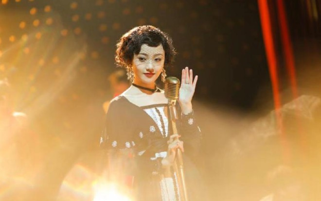 'Trường quân đội liệt hỏa' kết thúc tối nay (6/9), khả năng diễn xuất của Ngô Giai Di đầy ngạc nhiên Ảnh 2