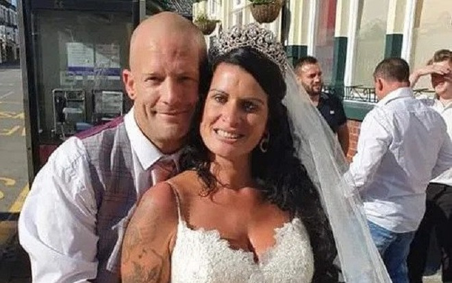 Lừa bạn trai đến dự đám cưới của bạn thân, người phụ nữ làm điều bất ngờ Ảnh 2