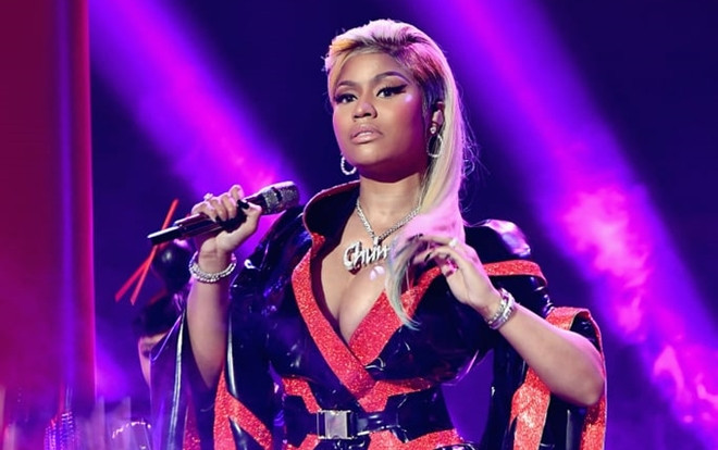 Sau phát ngôn giải nghệ, Nicki Minaj bị 'phanh phui' đang làm nhạc mới trong phòng thu Ảnh 2