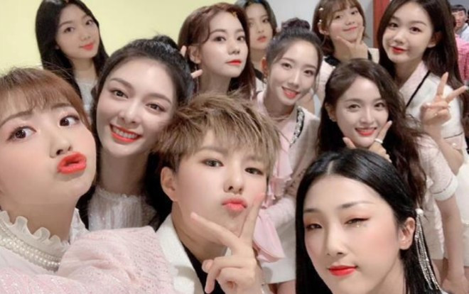 Hỏa tiễn thiếu nữ 101 tung loạt hình ảnh tràn sắc hồng nữ tính Ảnh 2