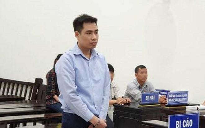 Tuyên án tù chung thân gã bán thịt lợn chở bé gái 9 tuổi vào vườn chuối xâm hại rồi đánh gãy răng hàm Ảnh 2