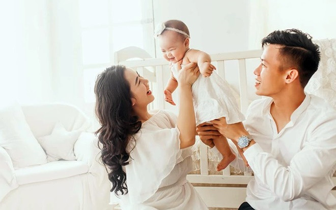 Vợ Quế Ngọc Hải: ‘Em rất hạnh phúc sau khi có chồng, chỉ ghen tỵ… với bé Sunny’ Ảnh 2