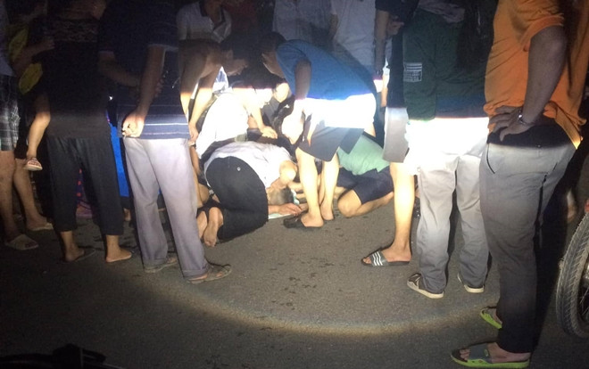 Đến chơi nhà họ hàng, bé trai 4 tuổi bị ngã xuống tầng hầm đang ngập nước sau mưa lớn tử vong thương tâm Ảnh 2