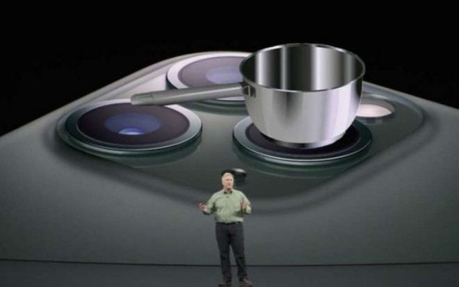 Vừa ra mắt, iPhone 11 đã thu về cả 'rổ' ảnh chế, chống chỉ định người mắc hội chứng sợ lỗ tròn Ảnh 2