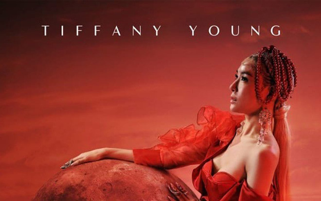 Fan đắm chìm sắc đỏ quyến rũ từ Tiffany trong bản remix 'Magnetic Moon' Ảnh 2