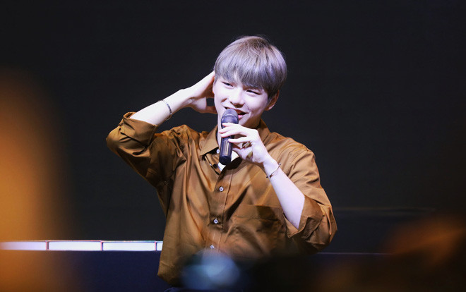Vượt lùm xùm gian lận doanh thu, Kang Daniel xuất sắc đạt chứng nhận bạch kim kép cho album solo 'Color On Me' Ảnh 2