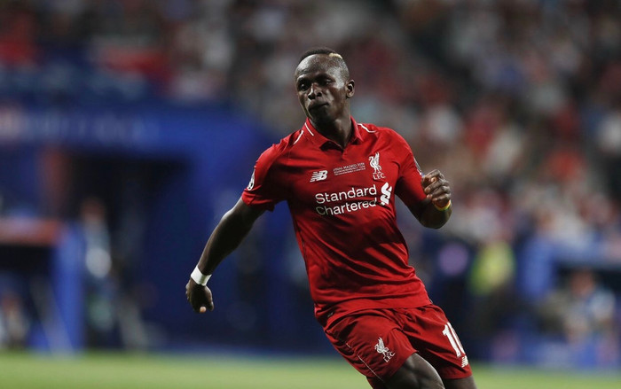 Hé lộ lý do bất ngờ khiến 'thần tài' của Liverpool đến giờ vẫn… ế Ảnh 2