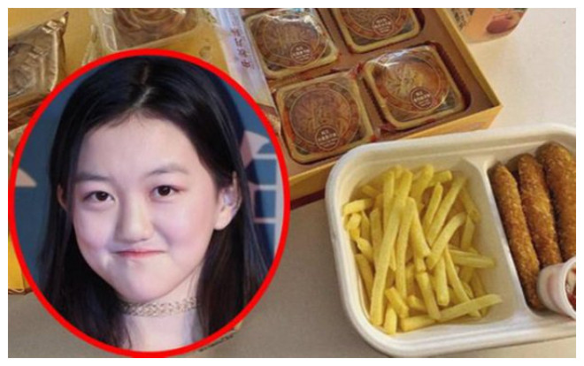 Con gái của Vương Phi - Lý Á Bằng đón Trung thu một mình nơi trời Tây Ảnh 2