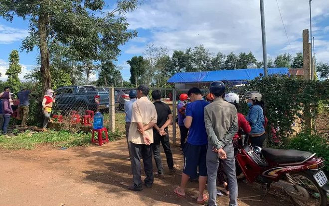 Hoảng hồn phát hiện đôi vợ chồng chết bí ẩn tại nhà riêng Ảnh 2