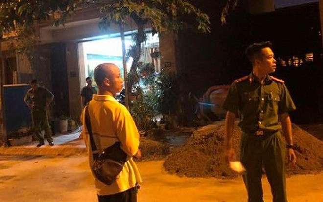 Cãi vã xô xát sau khi con xin tiền, chồng đâm vợ tử vong ngay trong bữa cơm tối Ảnh 2