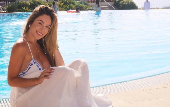 Dàn WAGs Liverpool đại chiến hàng loạt chân dài CLB Napoli Ảnh 2