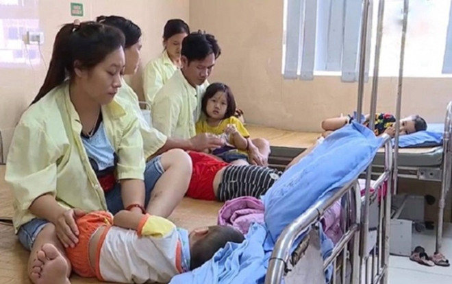 Gần 90 trẻ mầm non ở Phú Thọ nhập viện nghi do ngộ độc thực phẩm Ảnh 2