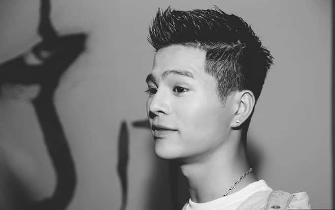 Quang Anh Rhyder nói về vẻ bề ngoài khác lạ: 'Tất cả vì tôn trọng khán giả' Ảnh 2