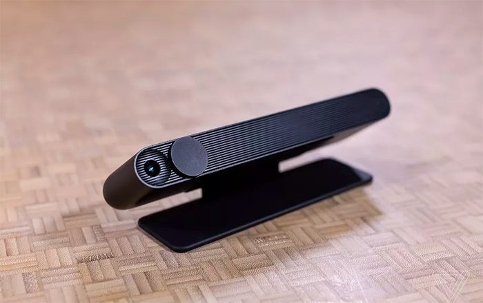 Facebook giới thiệu phụ kiện mới cho TV giúp người dùng trò chuyện thoải mái qua màn hình lớn Ảnh 2