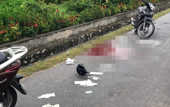 Hé lộ nguyên nhân người phụ nữ đi xe máy bị chặn đường đâm trọng thương gần cầu Bãi Cháy Ảnh 2