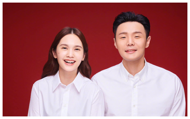 'Giáo chủ khả ái' Dương Thừa Lâm khoe giấy lĩnh chứng kết hôn chính thức về chung một nhà với bạn trai kém tuổi Ảnh 2