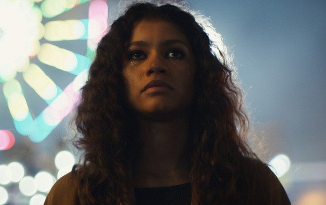 Euphoria: Một tuổi trẻ hỗn loạn khiến ai cũng phải shock tận óc Ảnh 2