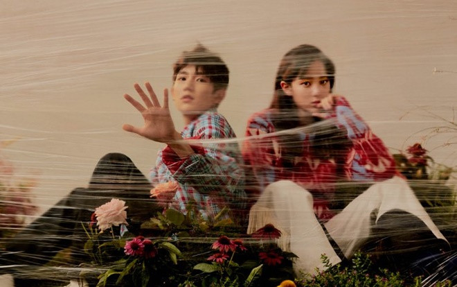 Vương Nguyên (TFBOYS) - Âu Dương Na Na đẹp đôi trên tạp chí: Cả hai được ngợi khen như thế nào? Ảnh 2