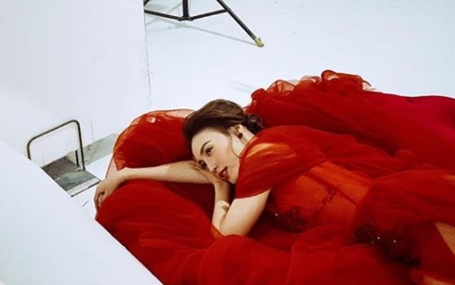 MV debut đạt 10 triệu view và đây là phản ứng không thể 'khó đỡ' hơn từ Ninh Dương Lan Ngọc Ảnh 2