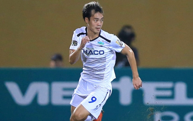 Văn Toàn bức tốc như Mbappe, vượt mặt thủ môn ghi bàn cho HAGL Ảnh 2