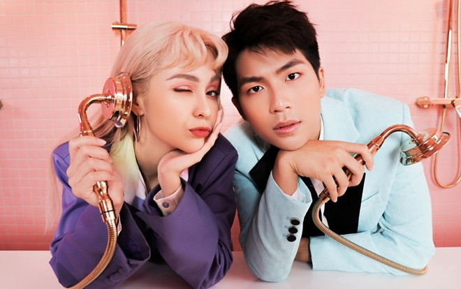 'Nổi loạn' là thế mà ở bên 'em trai mưa' Quốc Anh, MLee lại nhắng nhít thế này Ảnh 2
