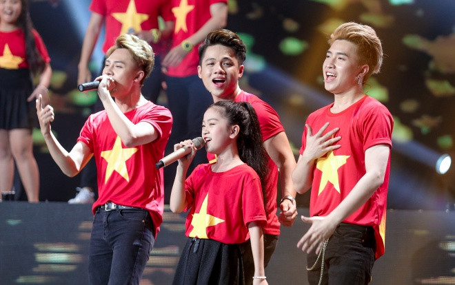 Fan hoang mang khi Á quân The Voice 2019 Dominix liên tục xuất hiện với đội hình 3 thành viên Ảnh 2