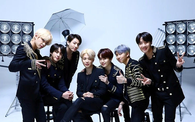 BXH Billboard World Albums tuần này: BTS đánh mất ngôi vương, Seventeen và Dreamcatcher debut trong top 10 Ảnh 2