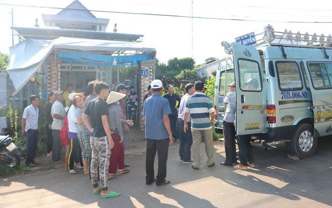 Người thân của thiếu nữ 16 tuổi chết lõa thể trong rừng cao su: 'Nếu không có chuyện xảy ra, tuần sau con bé đi học nghề cùng chị gái' Ảnh 2