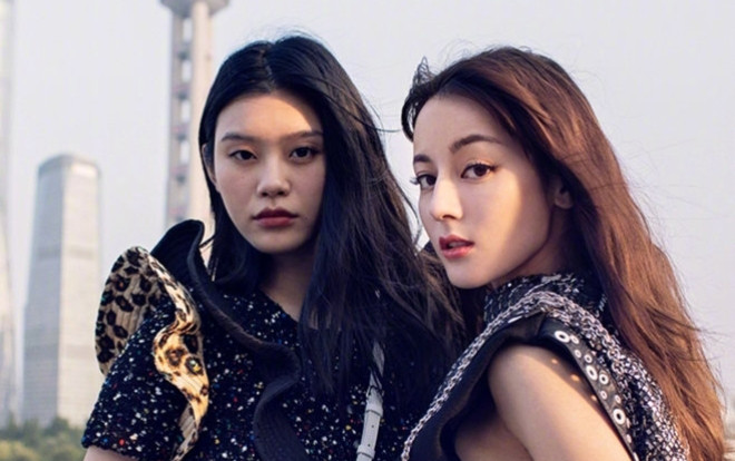 Địch Lệ Nhiệt Ba sánh vai cùng thiên thần nội y Ming Xi trong chiến dịch quảng cáo của nhà mốt Louis Vuitton Ảnh 2