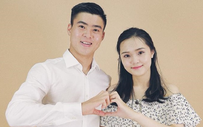 Những cặp đôi cầu thủ Việt chăm 'thả thính' nhau trên mạng xã hội Ảnh 2