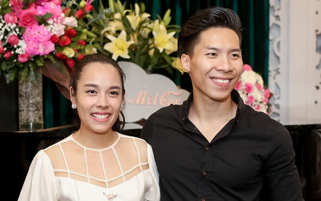 Ngọc Mai thích thú vì sự 'vụng về' trong giọng hát của ông xã - nghệ sĩ xiếc Quốc Nghiệp Ảnh 2