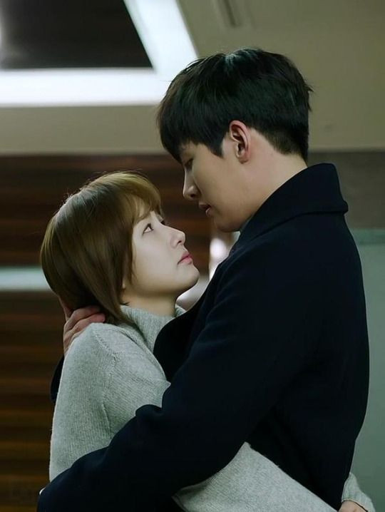 Số hưởng như Park Min Young, toàn ‘cặp kè’ với các mỹ nam đình đám xứ Hàn trong phim!