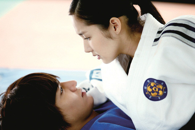 Số hưởng như Park Min Young, toàn ‘cặp kè’ với các mỹ nam đình đám xứ Hàn trong phim!