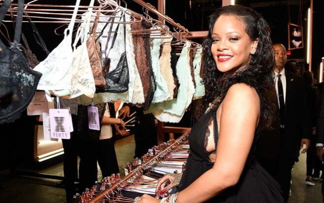 ‘Tân binh’ làng nội y Savage x Fenty của Rihanna là mối đe dọa với gã khổng lồ Victoria’s Secret? Ảnh 2