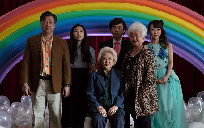 'Lời từ biệt - The Farewell': Phim bom tấn gia đình đáng mong chờ trong tháng 10/2019 Ảnh 2