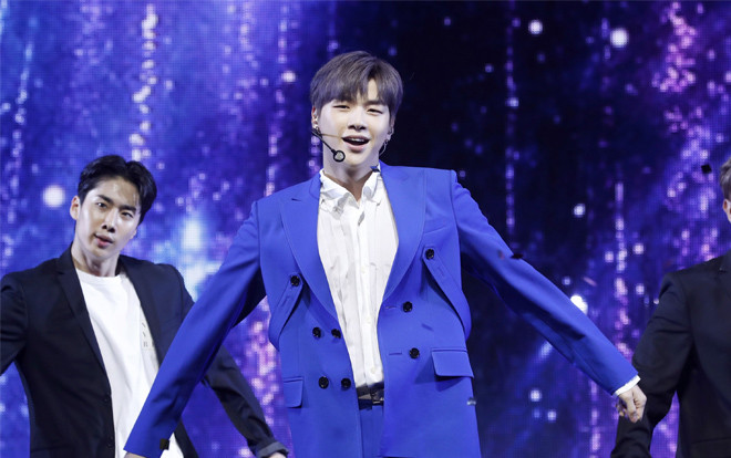 Kết thúc kiện tụng, cuối cùng 'center quốc dân' Kang Daniel cũng đã có sân khấu đầu tiên tại quê nhà Hàn Quốc Ảnh 2