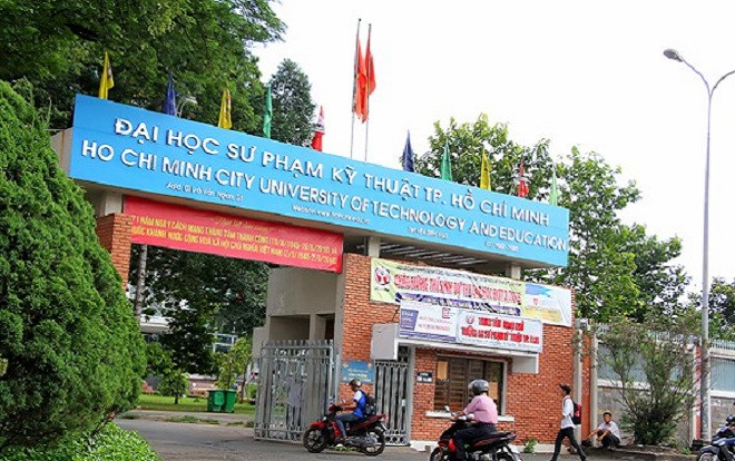 Đánh bài trong trường học, 4 sinh viên ĐH Sư phạm Kỹ thuật TP.HCM bị kỷ luật Ảnh 2