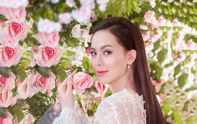 Hoa hậu 1 con tư vấn trang điểm cô dâu trong veo như ngậm sương tinh khiết Ảnh 2