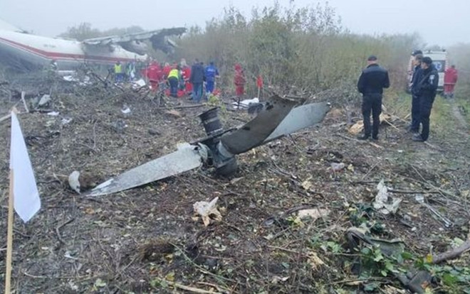 Máy bay rơi vì hết nhiên liệu giữa trời, 5 người chết Ảnh 2
