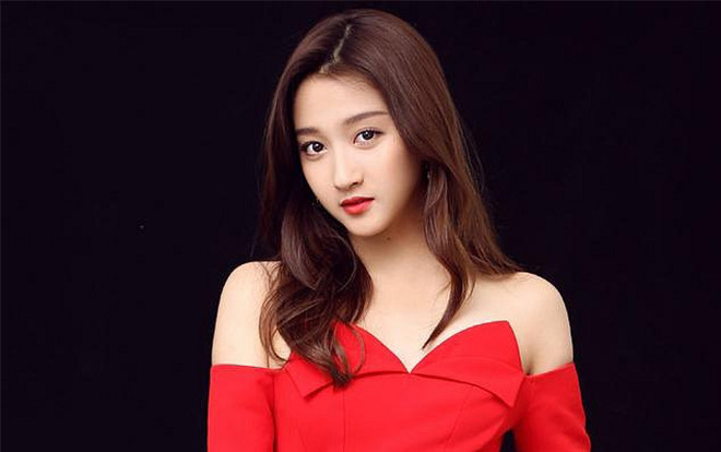 'Hồng Lâu mộng' sẽ được remake thành phiên bản điện ảnh, Quan Hiểu Đồng làm khách mời Ảnh 2