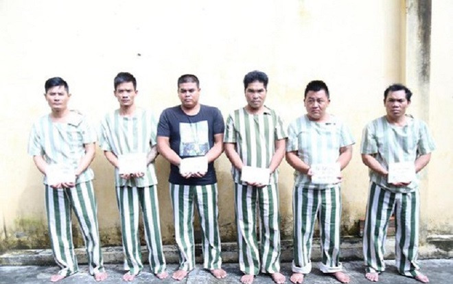 Bắt giữ 6 đối tượng dùng hung khí xông vào quán nhậu chém 'con nợ' thương tích Ảnh 2