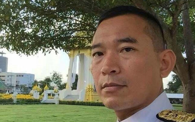 Thẩm phán rút súng tự bắn vào ngực ngay giữa toà Ảnh 2