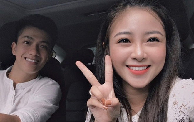 Dân mạng 'phát ghen' vì khoảnh khắc 'tình bể bình' của Văn Đức - Nhật Linh Ảnh 2