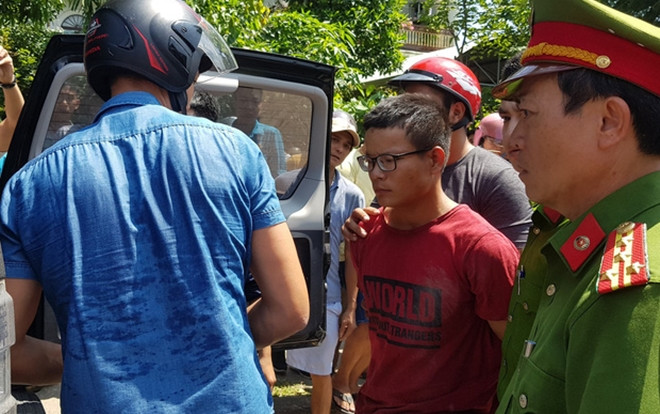 Vụ nam thanh niên xông vào quán cắt tóc đâm bà cụ tử vong, cô gái trẻ trọng thương: Đối tượng mua dâm không trả tiền Ảnh 2