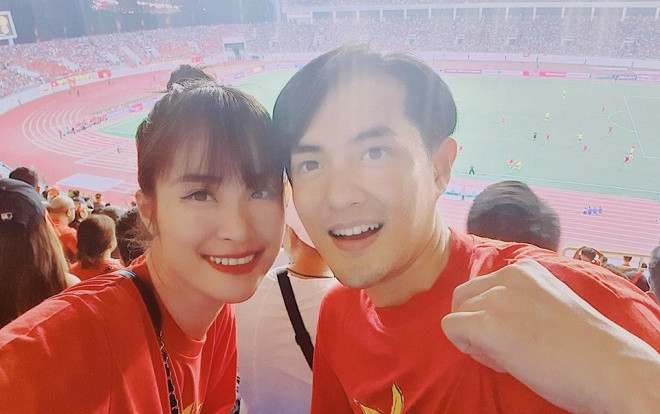 Đi xem Vòng loại World Cup 2022 với Ông Cao Thắng, Đông Nhi khẳng định Việt Nam thắng Malaysia vì lý do này Ảnh 2