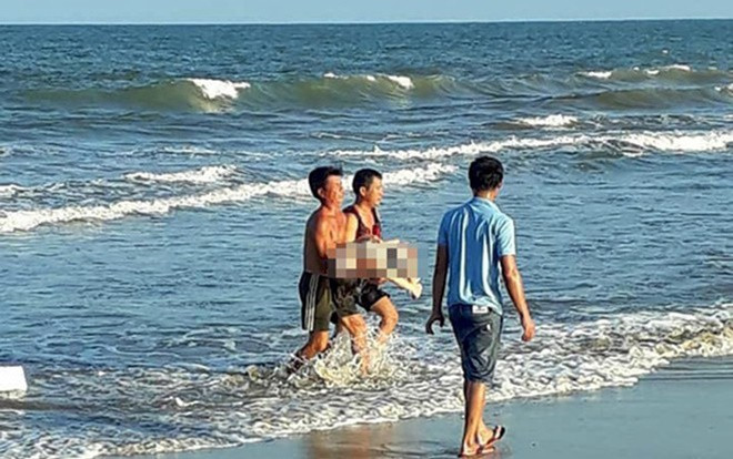 Cô gái 21 tuổi đuối nước tử vong thương tâm khi tắm biển ở Quảng Trị Ảnh 2