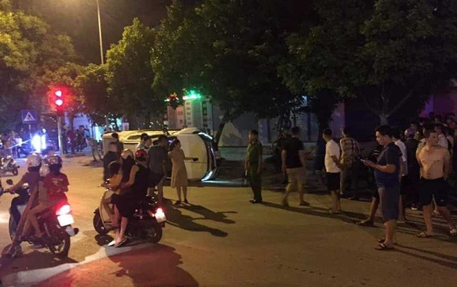 Ô tô bán tải bất ngờ rồ ga tông chết người đi xe máy nghi là một vụ án mạng Ảnh 2