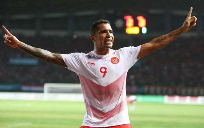 Sốc trước hiệu suất ghi bàn khủng khiếp của chân sút 38 tuổi ĐT Indonesia Ảnh 2