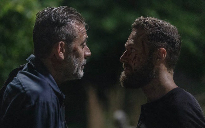 The Walking Dead mùa 10: Negan sẽ được thả để lập hội với Aaron Ảnh 2